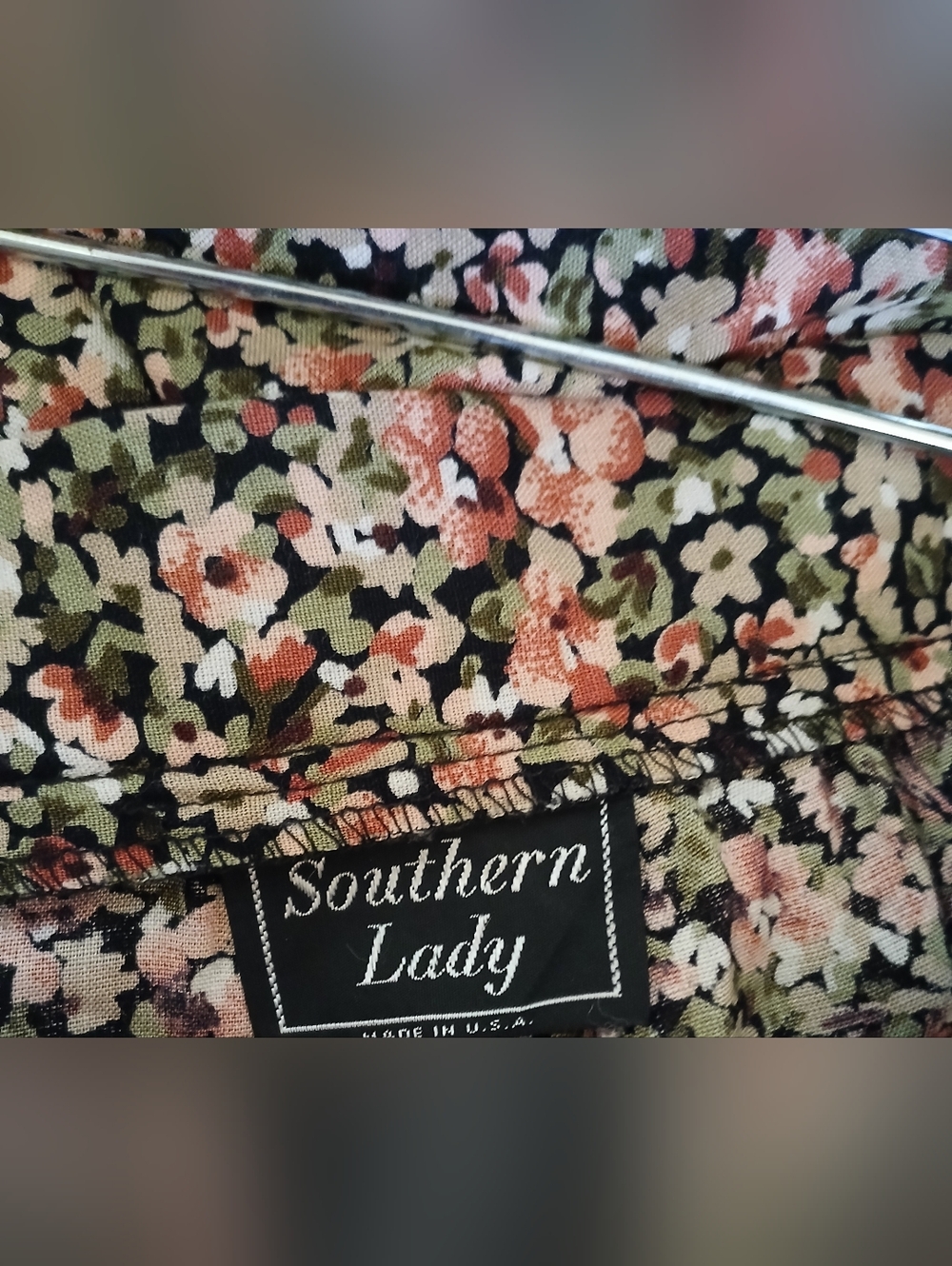 Southern Lady Large Floral Multicolor Button Skirt Cottagecore - Picture 4 of 4
